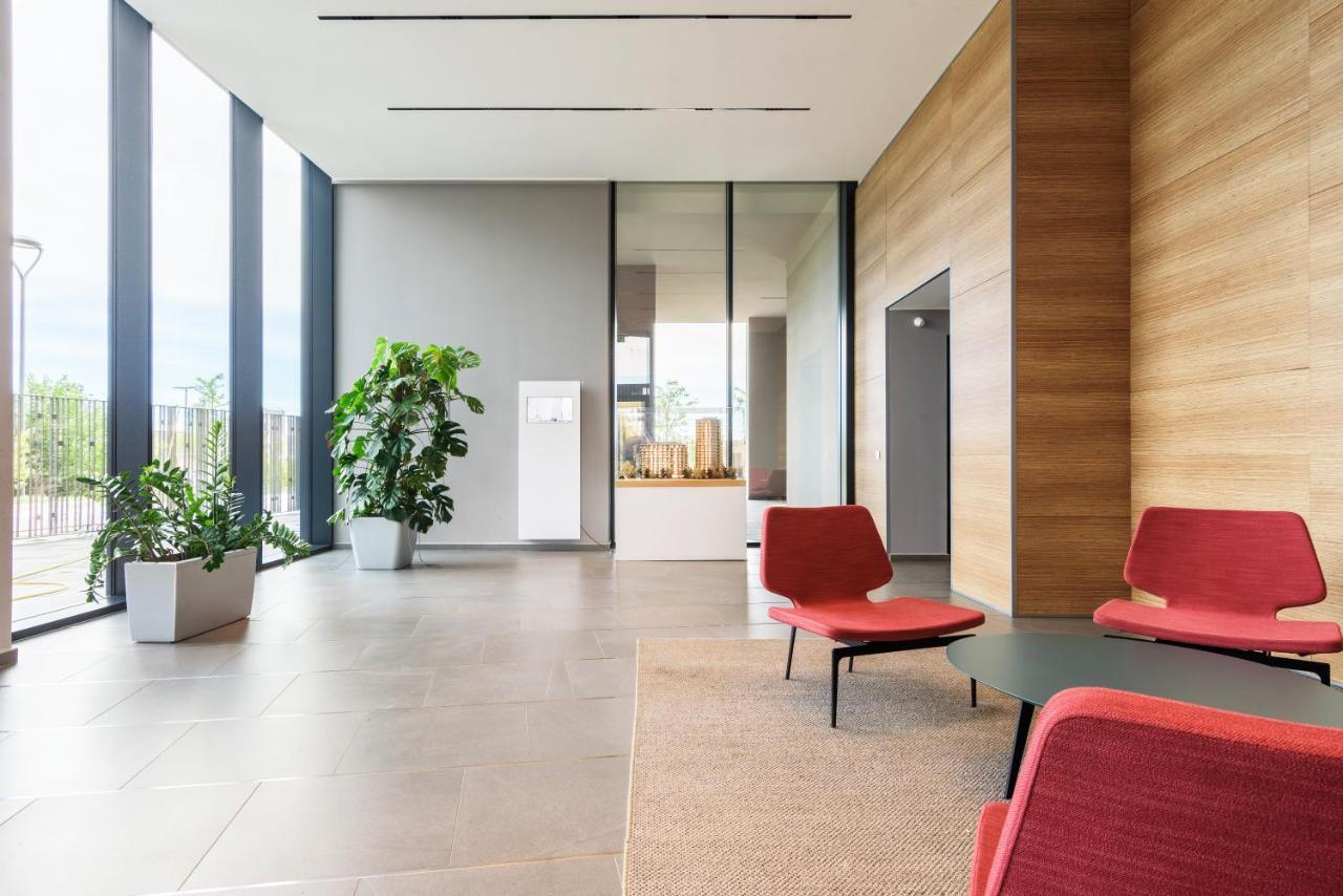 Joivy Uptown Flats With Balcony, Good Connection To Centre Appartamento Milano